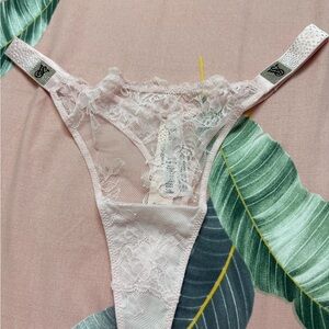 Victoria's Secret Very Sexy Pink Shine Strap Thong L